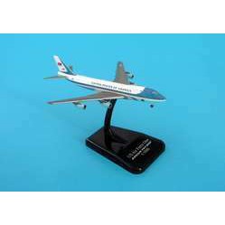 1 1000 B747 Air Force One with Stand on Sale